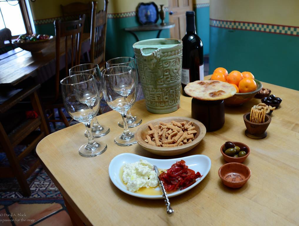 Casa Gallina - An Artisan Inn 陶斯 客房 照片